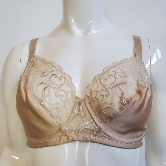 Wacoal Nude Underwire Bra 40B #85117 - Picture 1 of 10